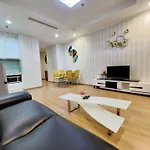 Vinhomes Royal City - By Bay Luxury