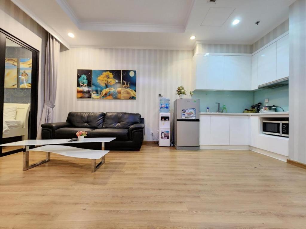 Căn hộ Vinhomes Royal - By Bay Luxury