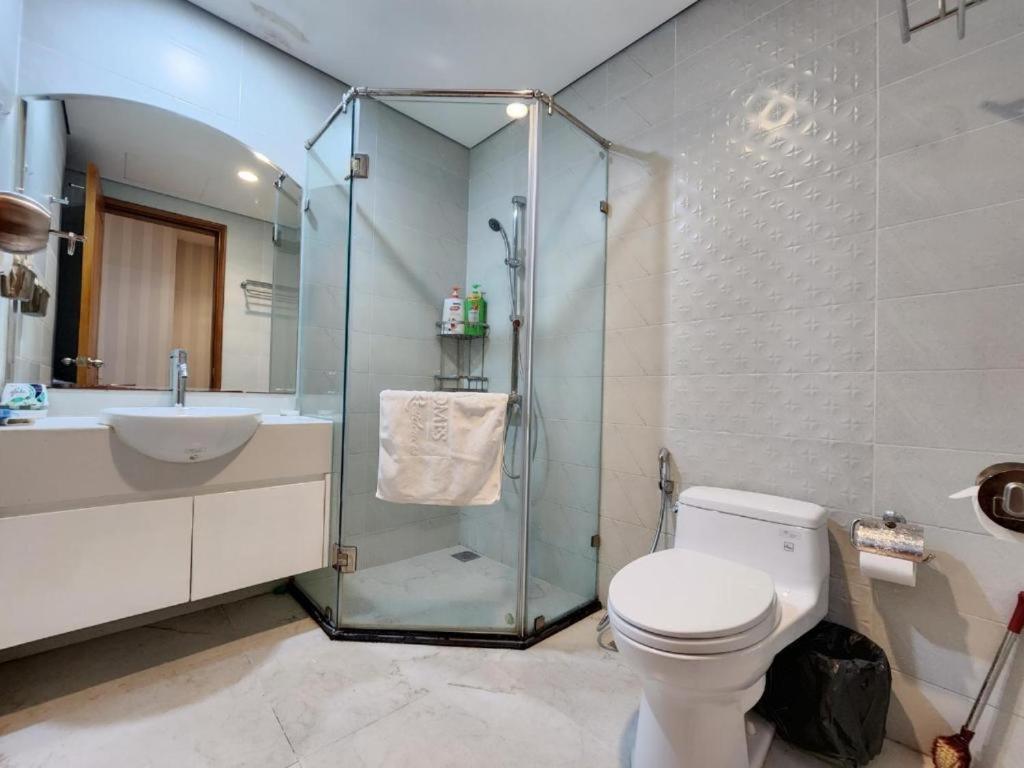 Căn hộ Vinhomes Royal - By Bay Luxury